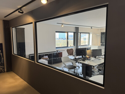 Bürotrennwand-Systemprofil Schwarz (2).JPEG