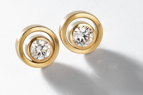 Ohrschmuck aus 750/000 Gelbgold mit Brillanten