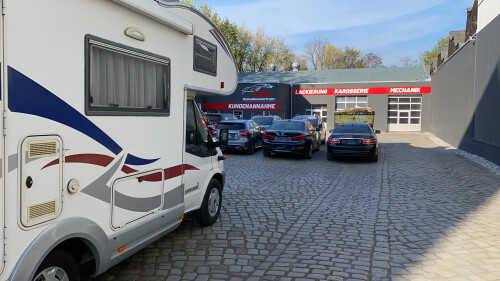Wohnmobilreparatur / Wohnmobilservice / Wohnmobilwerkstatt