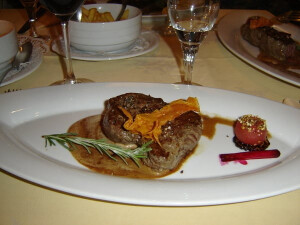 https://www.yelp.com/biz/gutshof-kassel-3