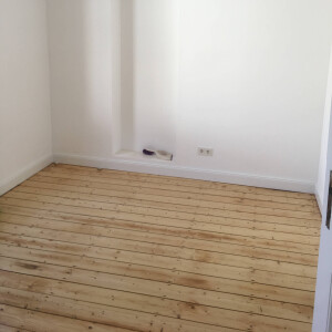 Dielenboden - geschliffen und lackiert