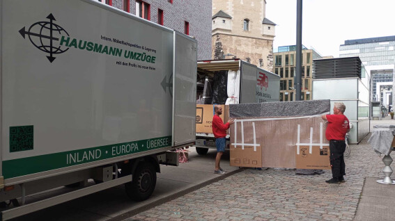 gr. Bild verpackt.jpg