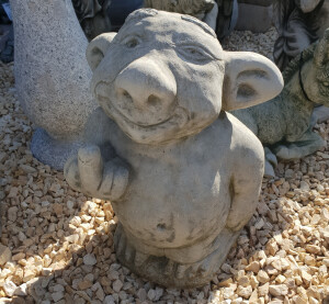 Auch Gartenfiguren dürfen nicht fehlen :D