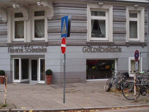 https://www.yelp.com/biz/henryk-schreiber-hamburg