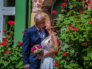 Heiraten in Stralsund im Standesamt Rathaus der Hansestadt Stralsund, Brautpaar Shootin im Johanneskloster