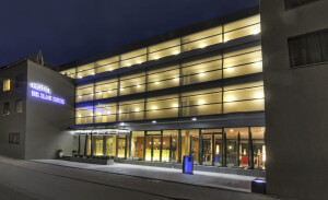 https://www.yelp.com/biz/hotel-der-blaue-reiter-gmbh-und-co-kg-karlsruhe