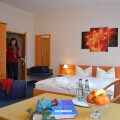 Logo Hotel-Pension Vier Jahreszeiten Fam. Borsutzky