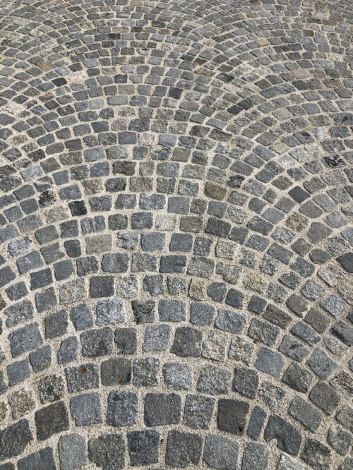 Natursteine verlegen