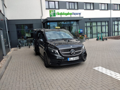 Großraumtaxi