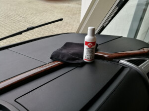 ROTWEISS Kunststoffpflege