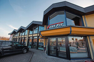 Logo Just Fit zwölf GmbH & Co. KG