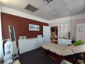 Maßkabine mit Tüt offen.jpg