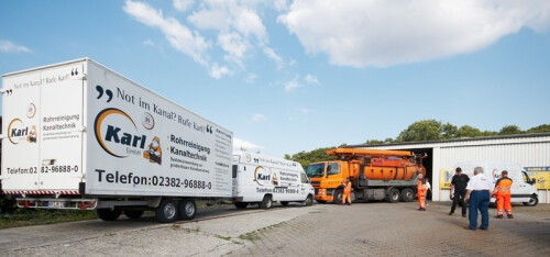 Firmengelände, Fuhrpark