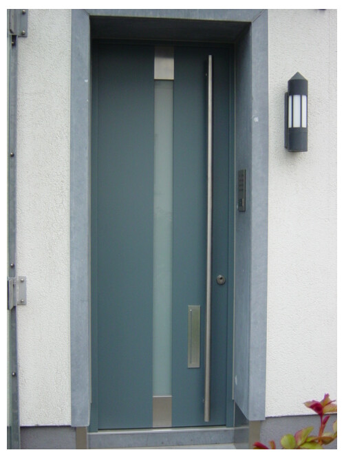 Haustüre grau