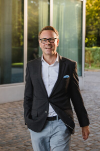 Immobilienmakler Jan-Peter Kind Köln