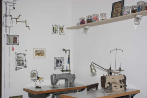 https://www.yelp.com/biz/kinkibox-n%C3%A4hcaf%C3%A9-berlin