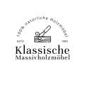 Klassische Massivholzmöbel