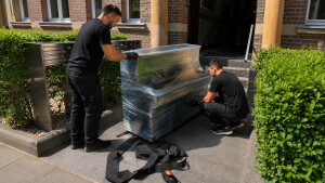 Umzug mit Piano