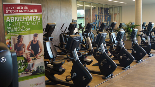 FIGURFORMING (Groß).JPG