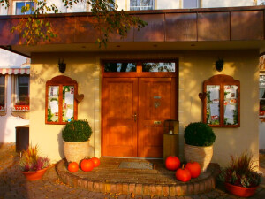 https://www.yelp.com/biz/hotel-landgasthof-gentner-n%C3%BCrnberg