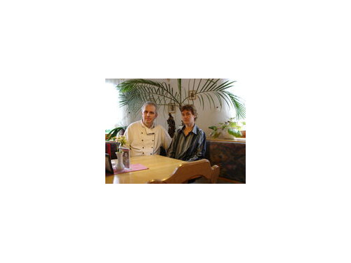 Die Wirtsleute Luzia und Heinrich Fröman