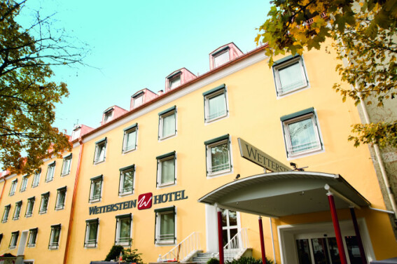 Hotel Grünwalder Straße München, Fassadenanstrich