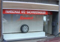 Bild: Manfred Bommert Fahrschule in Wiesbaden