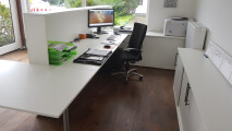 Büro mit Theke