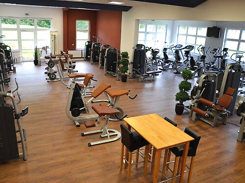 Gehobene und erstklassige Geräteausstattung mit Geräten von Technogym erwarten Sie!