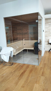 Ganzglas-Saunaabtrennung MGD Sauna Swing Typ 217 Line