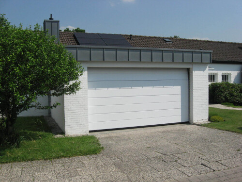 Sectionaltor mit Funkmotor
