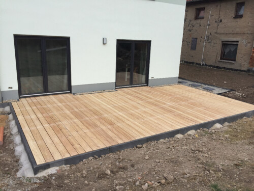 Lärchenholz Terrasse