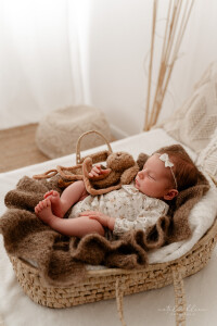 251007-Babyshooting Ludwigsburg-DSC00097-A.jpg