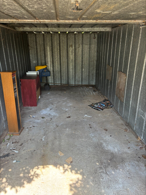 Garage 1.jpeg
