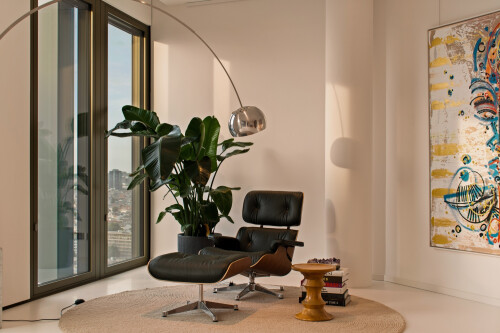 hochhauswohnung-frankfurt-wohnzimmer-loungeecke.jpg