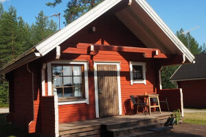 Gemütliche Hütten am See