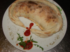 Pizza Calzone