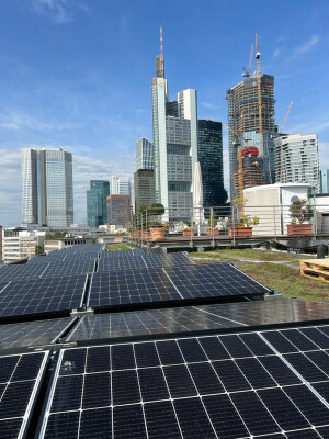 Solaranlage Industrie Frankfurt