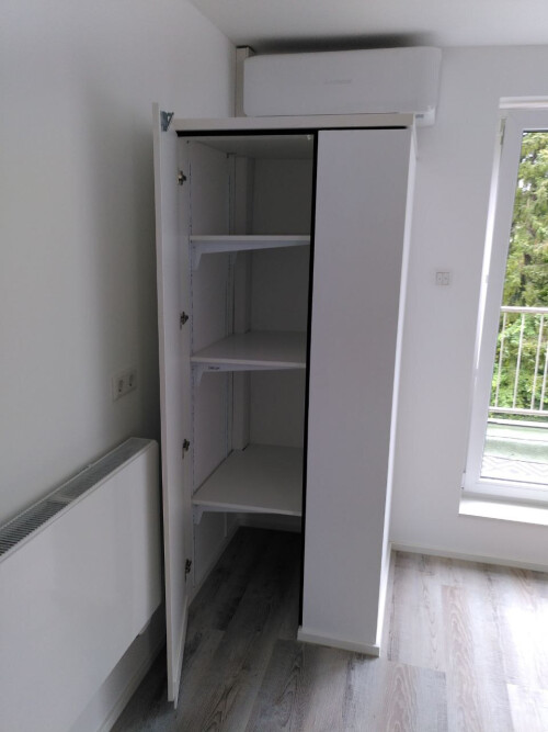 Schrank als Nischenfüller