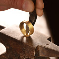 Purper Goldschmiede Juwelier-Trauring-Atelier