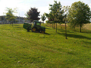 Mäharbeiten mit dem JohnDeere