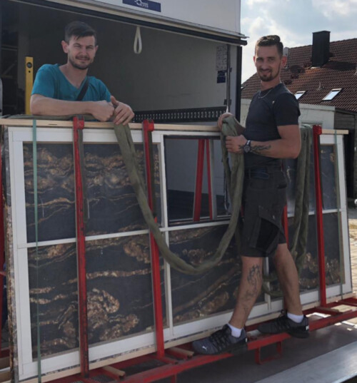 2 Mann-Team beim Transport