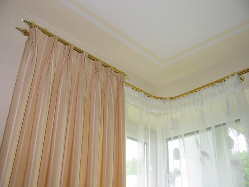 gebogene Stilgarnitur