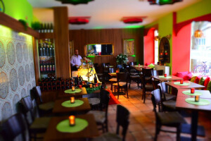 https://www.yelp.com/biz/beiti-hamburg-2