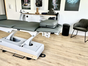 behandlungsliege-rhein-physio.jpg
