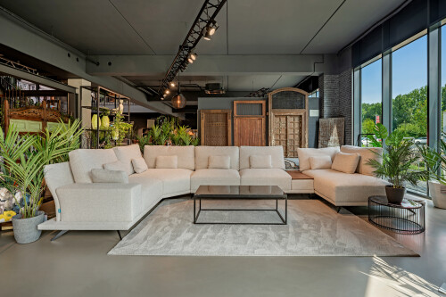 2025-08-RIEGA (33).jpg