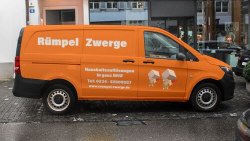 Oranger Rümpel Zwerge Van Neu.jpg