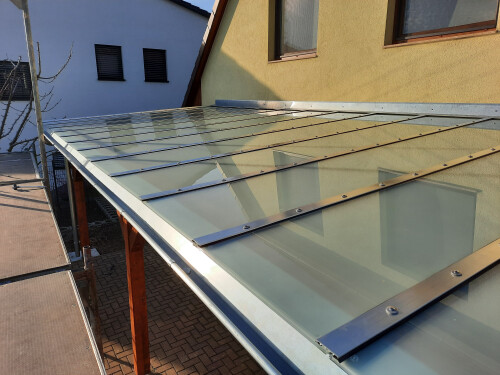 Terrassendach mit VSG matt