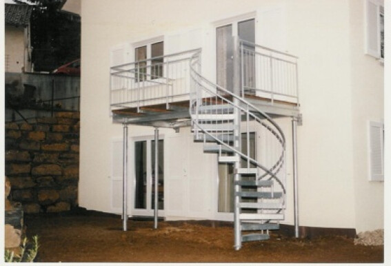 Steinebrger - Treppe und Geländer