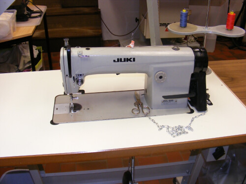 Schnellnäher Juki DDL-888